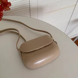 DressBerry Colourblocked PU Structured Handheld Bag with Tasselled-7