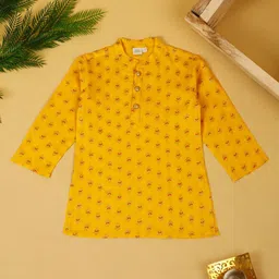 SAKA DESIGNS Boys Ethnic Motifs Printed Cold-Shoulder Sleeves Mirror Work Kurta-image-57