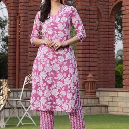Stylum Purple & White Floral Printed Pure Cotton Straight Kurta with Trousers-picture-27