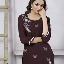 SHREE LAXMINARAYAN EXPOR Embroidered Straight Kurta-image-89