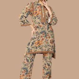 Nayam By Lakshita Floral Printed Straight Kurta with Trousers-19