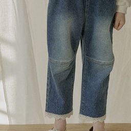 LULU & SKY Girls Tapered Fit High-Rise Slash Knee Heavy Fade Jeans-image-70