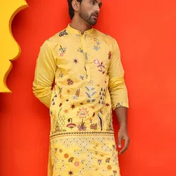 Jompers Men Floral Embroidered Chikankari Floral Kurta-picture-18