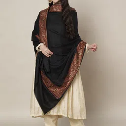 MUFFLY Floral Embroidered Shawl-picture-7