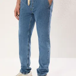 Trendyol Men Low Distress Jeans-image-94