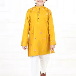 Here&Now X Kinder Kids Boys Floral Embroidered Regular Pure Cotton Kurta with Pyjamas-41