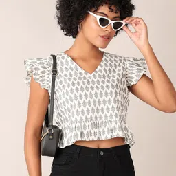 LIMEROAD Women Geometric Print Flutter Sleeve Regular Top-picture-7