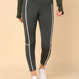 E1.88 Women Striped High Waist Pocket Tights-image-44