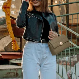 Exotic Textured Structured Handheld Bag With Quilted image 4