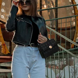 Exotic Textured Structured Handheld Bag With Quilted image 4