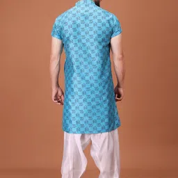 SHIWAM ETHNIX Men Abstract Printed Kurta with Salwar & Jacket image 3