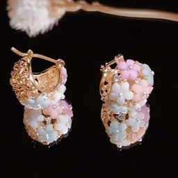 EL REGALO Contemporary Studs-image-34