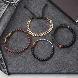 The Roadster Lifestyle Co Men Set Of 4 Beaded Elasticated Bracelet With Chain Bracelet-image-78