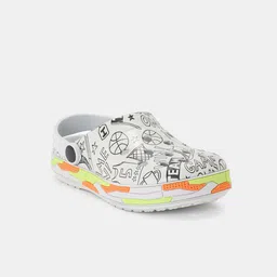 Pantaloons Junior Boys Printed Clogs-82