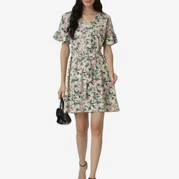 D 'VESH Women V-Neck Floral Print Wrap Dress-image-39