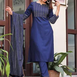 G4Girl Women Yoke Design Regular Thread Work Kurta with Trousers & With Dupatta-5