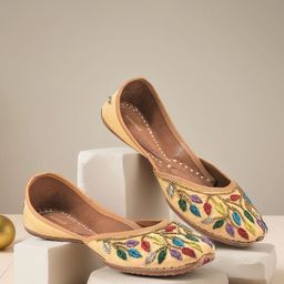 Anouk Women Round Toe Embellished Mojaris Flats-55