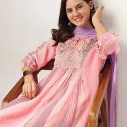 Janasya Women Floral Embroidered Kurta with Trousers & Dupatta-picture-40