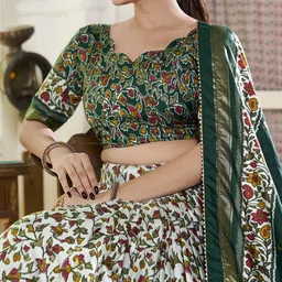A TO Z CART Printed Ready to Wear Lehenga & Unstitched Blouse With Dupatta image 3