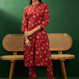 InWeave Floral Printed High Slit Mandarin Collar Pure Cotton Straight Kurta With Trousers-picture-25