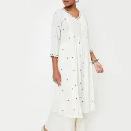 Kalki x Max Geometric Embroidered Mirror Work V-Neck Pleated A-Line Kurta-74