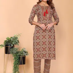 Rangita Ethnic Motifs Printed Tie-Up Neck Straight Kurta With Trousers-picture-12