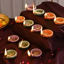 Aura Purple & Green 12 Pieces Lotus Motif Printed Terracotta Diyas-2