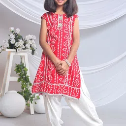 misbis Girls Bandhani Printed Gotta Patti Pure Cotton Kurti with Dhoti Pant-picture-49