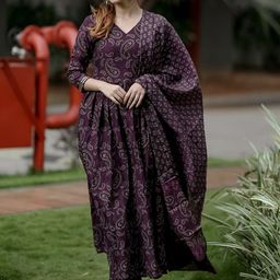 SRILICA Women Ethnic Motifs Printed Regular Anarkali Kurta Sets-picture-1