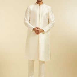 Diwas by Manyavar Ethnic Motifs Yoke Design Mandarin Collar Straight Kurta with Pyjamas-image-5