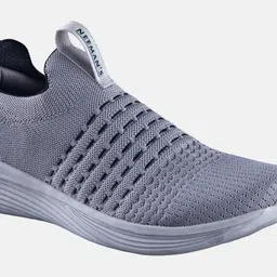 NEEMANS Men Woven Design Slip-On Sneakers image 4