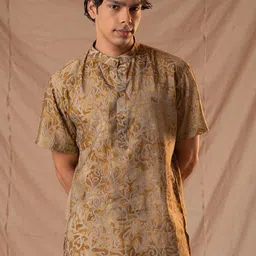 5 Stitch Ethnic Motifs Printed Band Collar Short Kurta-image-42