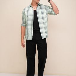 HIGHLANDER Men Cutaway Collar Checked Cotton Relaxed Fit Casual Shirt-picture-24