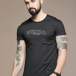 MACK JONNEY Men Typography Printed Pockets T-shirt-image-46