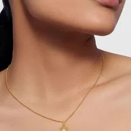 KISNA DIAMOND AND GOLD JEWELLERY Women 18KT Tessa Diamond Pendent-picture-32