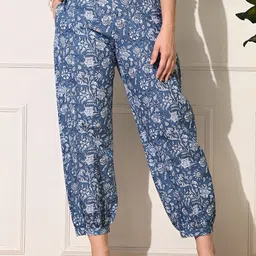 DECKEDUP Women Floral Printed Relaxed Trousers-image-74