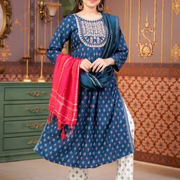BAESD Floral Printed Sequnnied Round Neck A-Line Kurta With Trousers & Dupatta-image-5