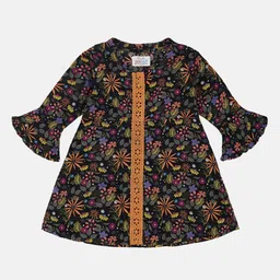 YOUNG BIRDS Floral Print Bell Sleeve A-Line Dress-image-65