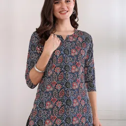 Moda Rapido Women Polyester Straight Kurtis-picture-2