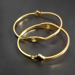 KARISHMA KREATIONS Gold-Plated Stainless Steel Four Leaf Clover Cuff Bracelet-32