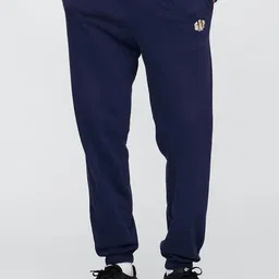GAP Men Mid-Rise Joggers With Insert Pockets-image-0