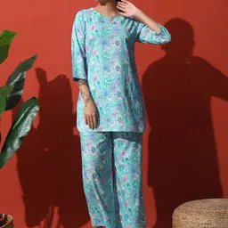 Vastralay Women Printed Pure Cotton Tunic With Trouser Co-Ords-image-41