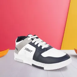 PENNEN Men Running Non-Marking Shoes image 2