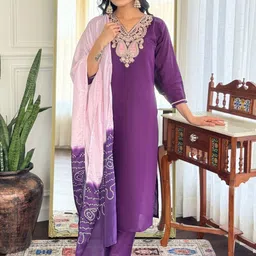 KALINI Floral Embroidered V-Neck Straight Chanderi Silk Kurta With Trousers And Dupatta-image-45