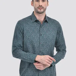 Numero Uno Men Slim Fit Opaque Printed Casual Shirt-image-84