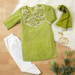 Desi Soota Girls Ethnic Motifs Printed Regular Pure Cotton Kurti with Trousers & With Dupatta-image-77