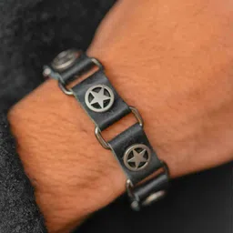 Mali Fionna Men Leather Wraparound Interlock Bracelet-image-74