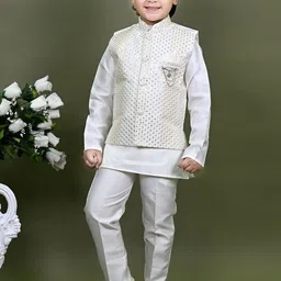 BT DEZINES Boys Band Collar Straight Cotton Silk Kurta With Trousers & Nehru Jacket-image-96