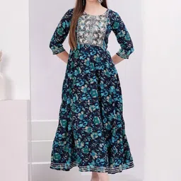 OKD Empires Women Embroidered Thread Work Anarkali Kurta-picture-32