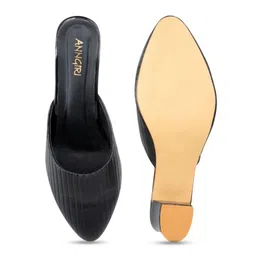 Anngiri Striped Regular Block Mules image 5